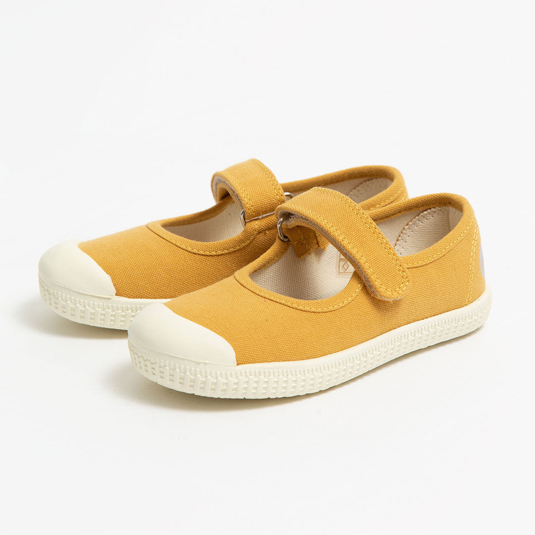 Golden Lane Mostarda